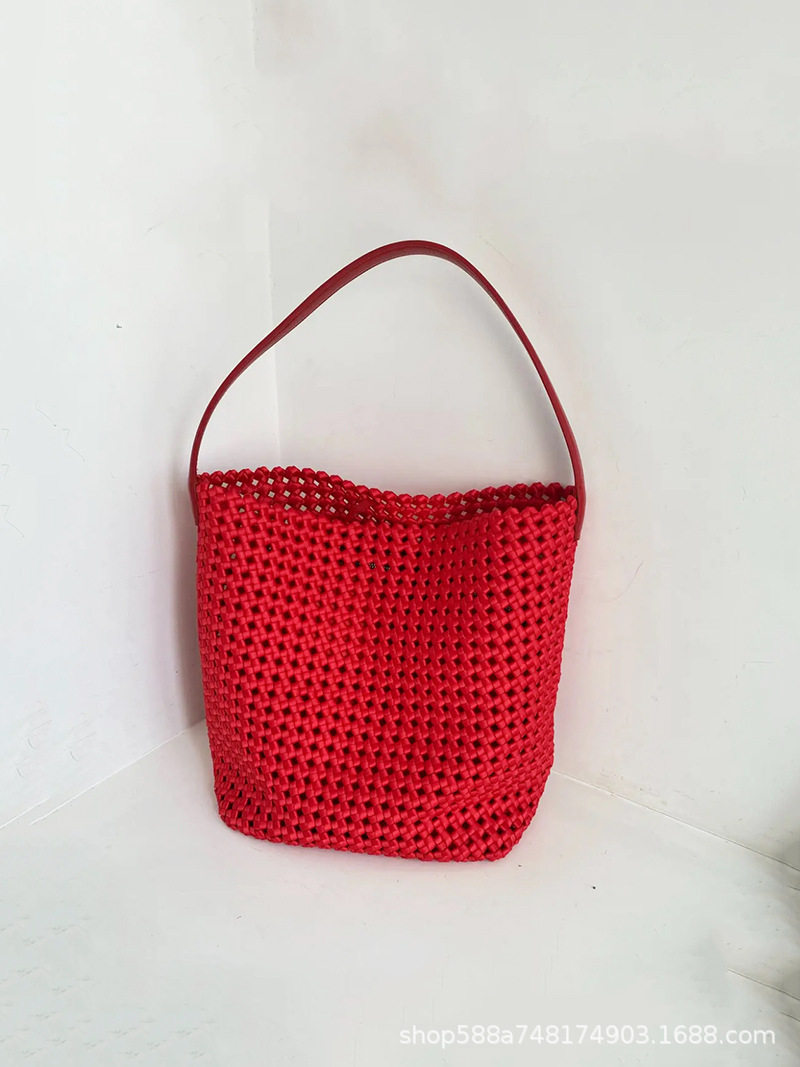 大判レッド＋内ポケットサテン、本革