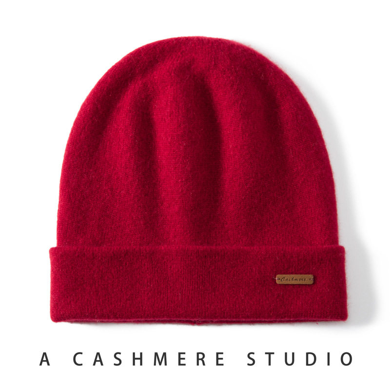 マルーンレッド