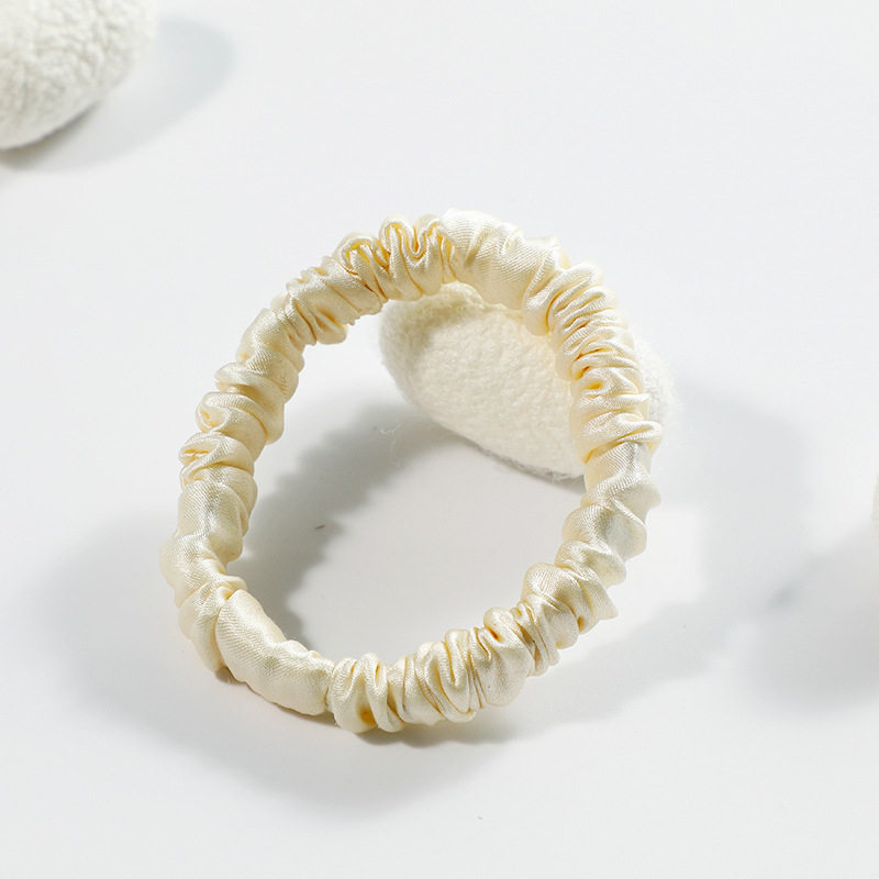 シャンパンカラー