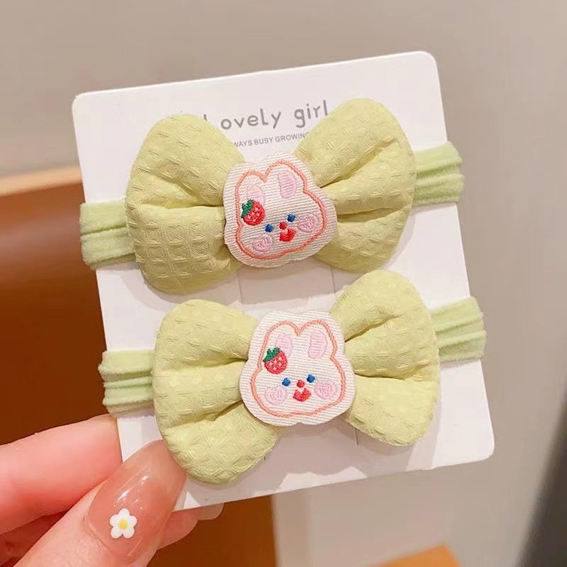 0145-5#緑のウサギのペア