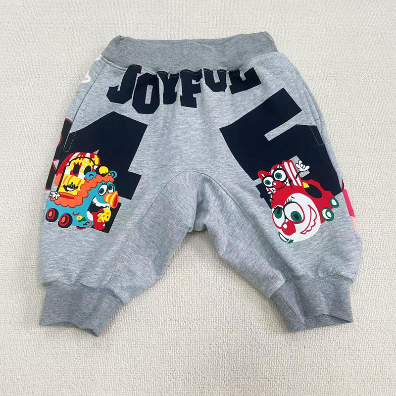 大字母七分裤灰色