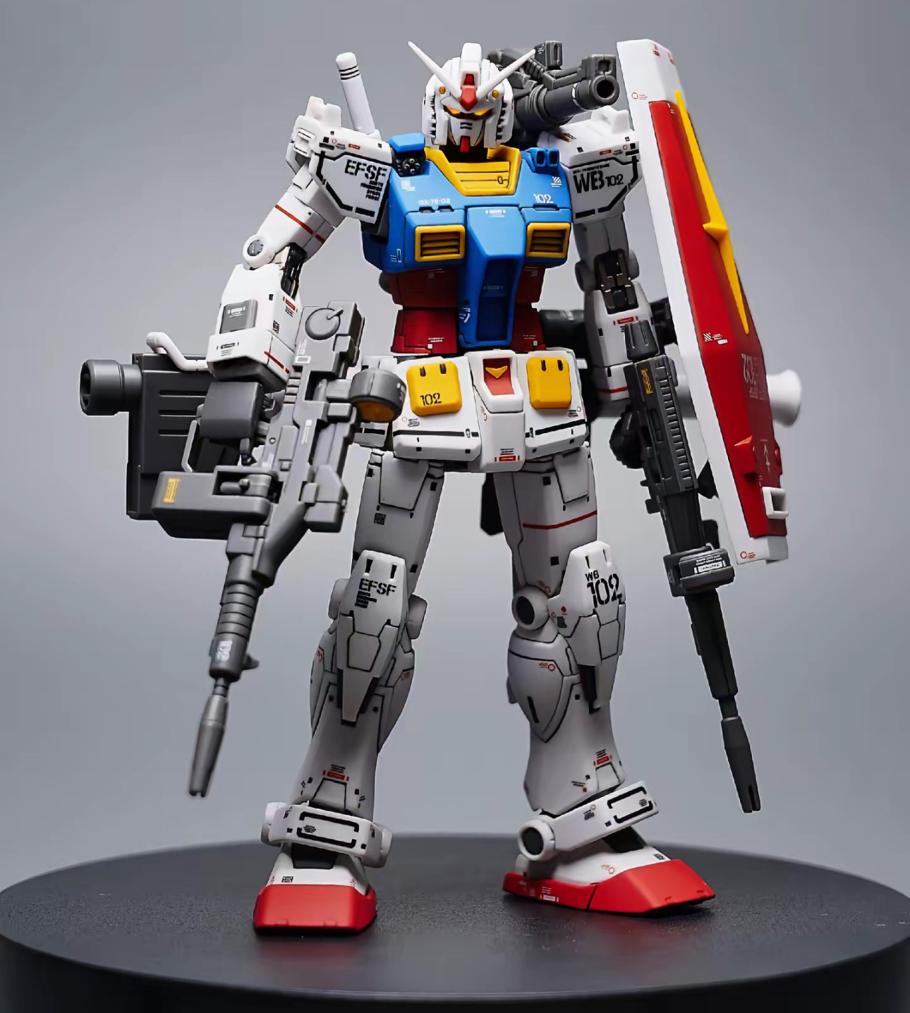 GTOオリジナル3.0+光速ライフル+ショルダーガン+シールド+ロケットランチャー+フリースタンド