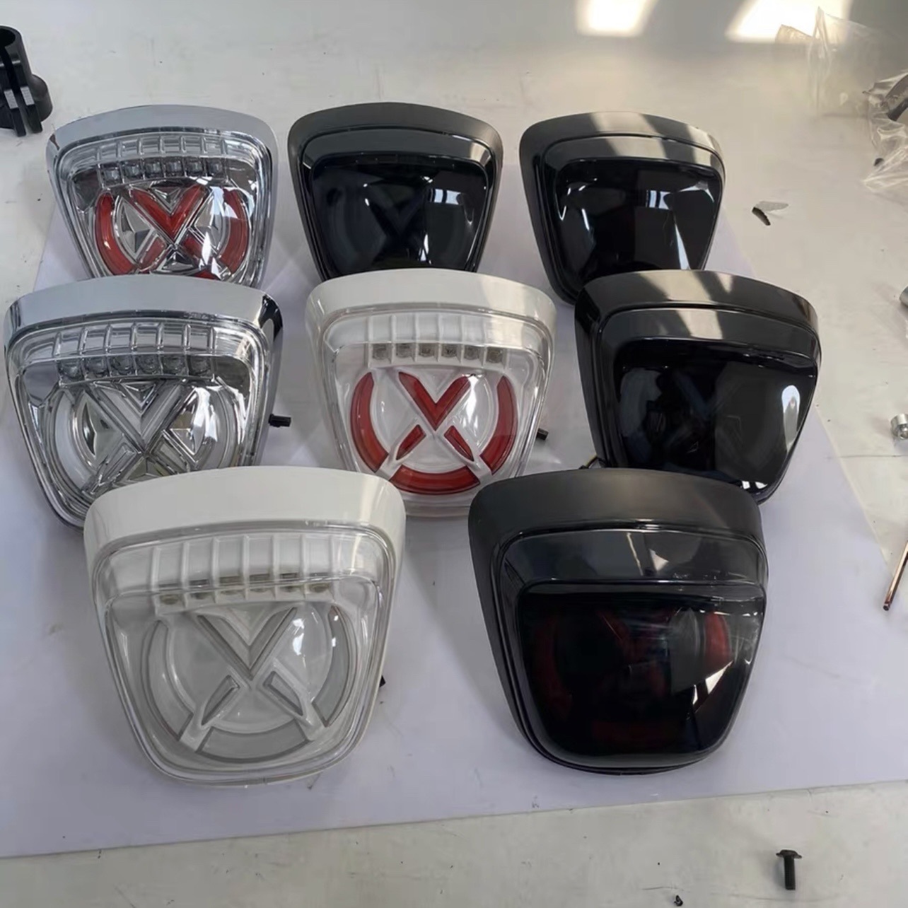 Spring Sprint 新型 X モデル テールライト (注文時に色を備考してください)