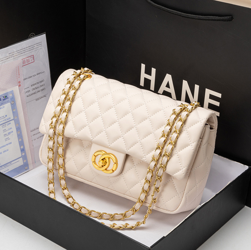 オフホワイトのラウンドバックル（ギフトボックスは含まれません）