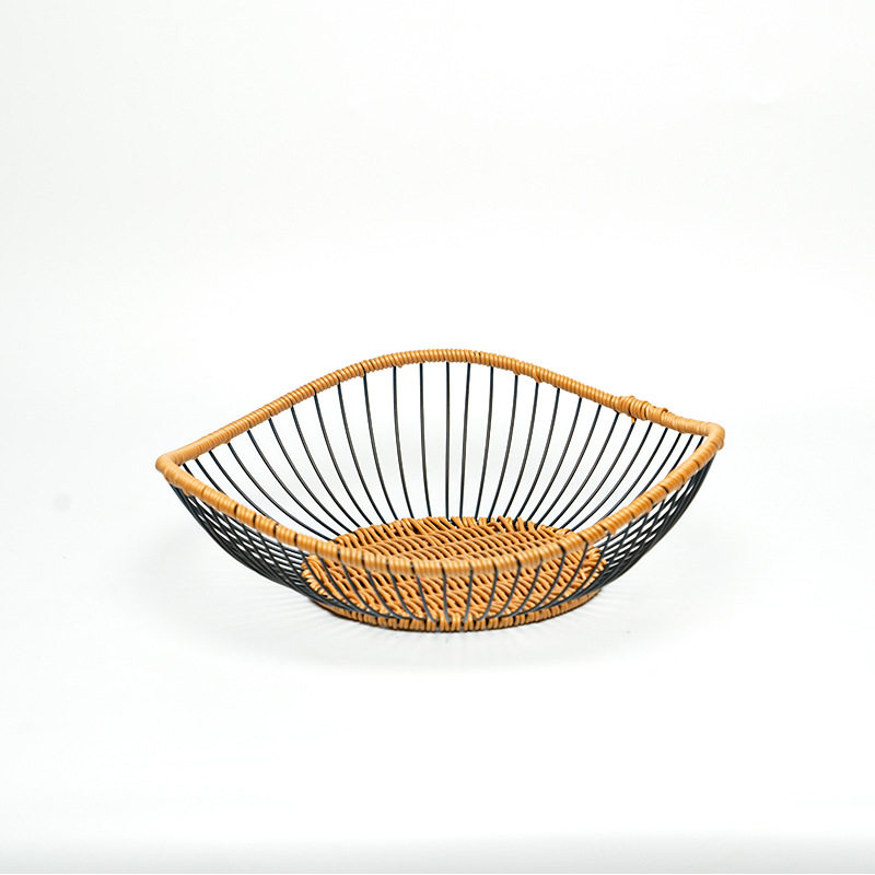 波状エッジ フルーツバスケット ブラウン