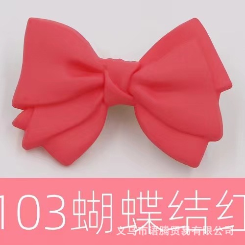 大きな赤いリボン