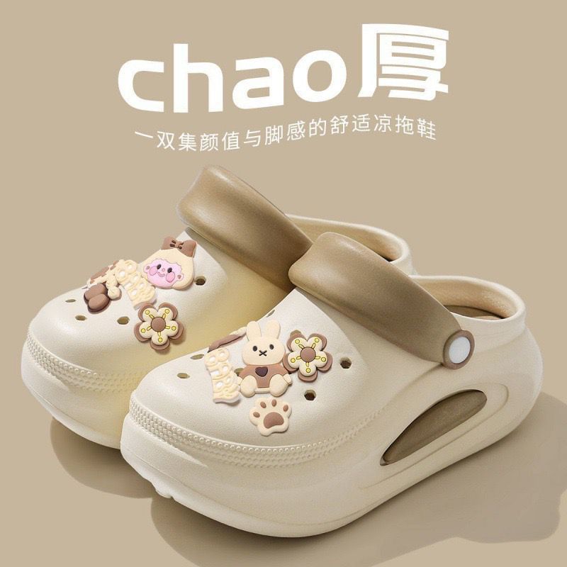 ガールズカーキ