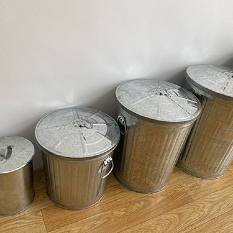 120リットル(直径47cm×高さ65cm)