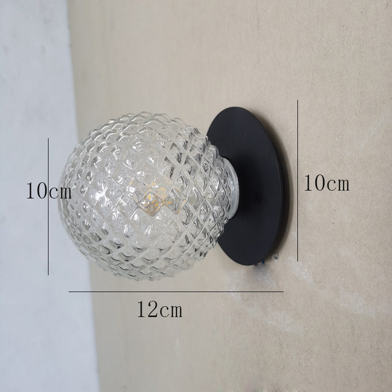 黒いパイナップルボール