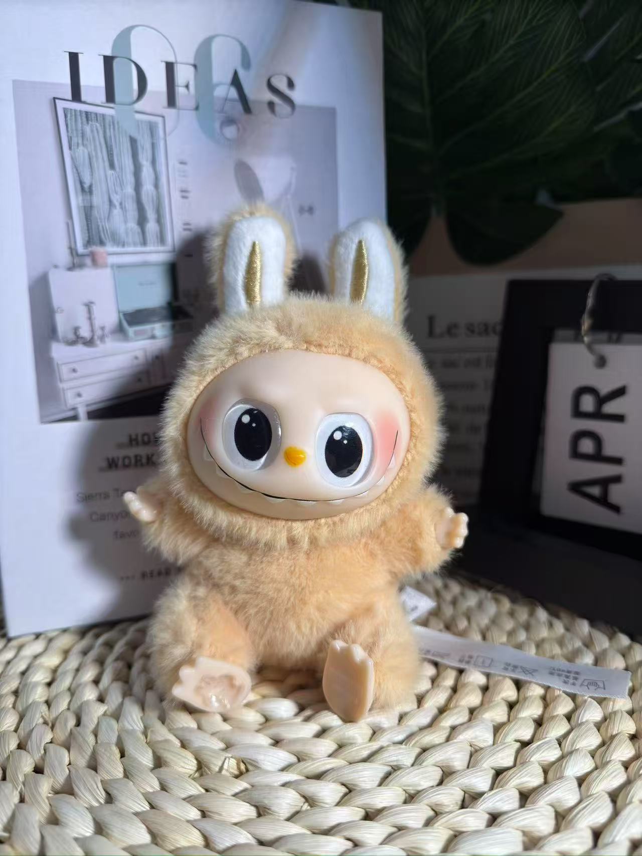 No.14 目を輝かせる黄色の裸グッズ（二代目）