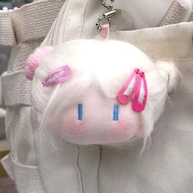 白い団子の頭-ランダムヘアクリップの皮筋-ビーズチェーン付き