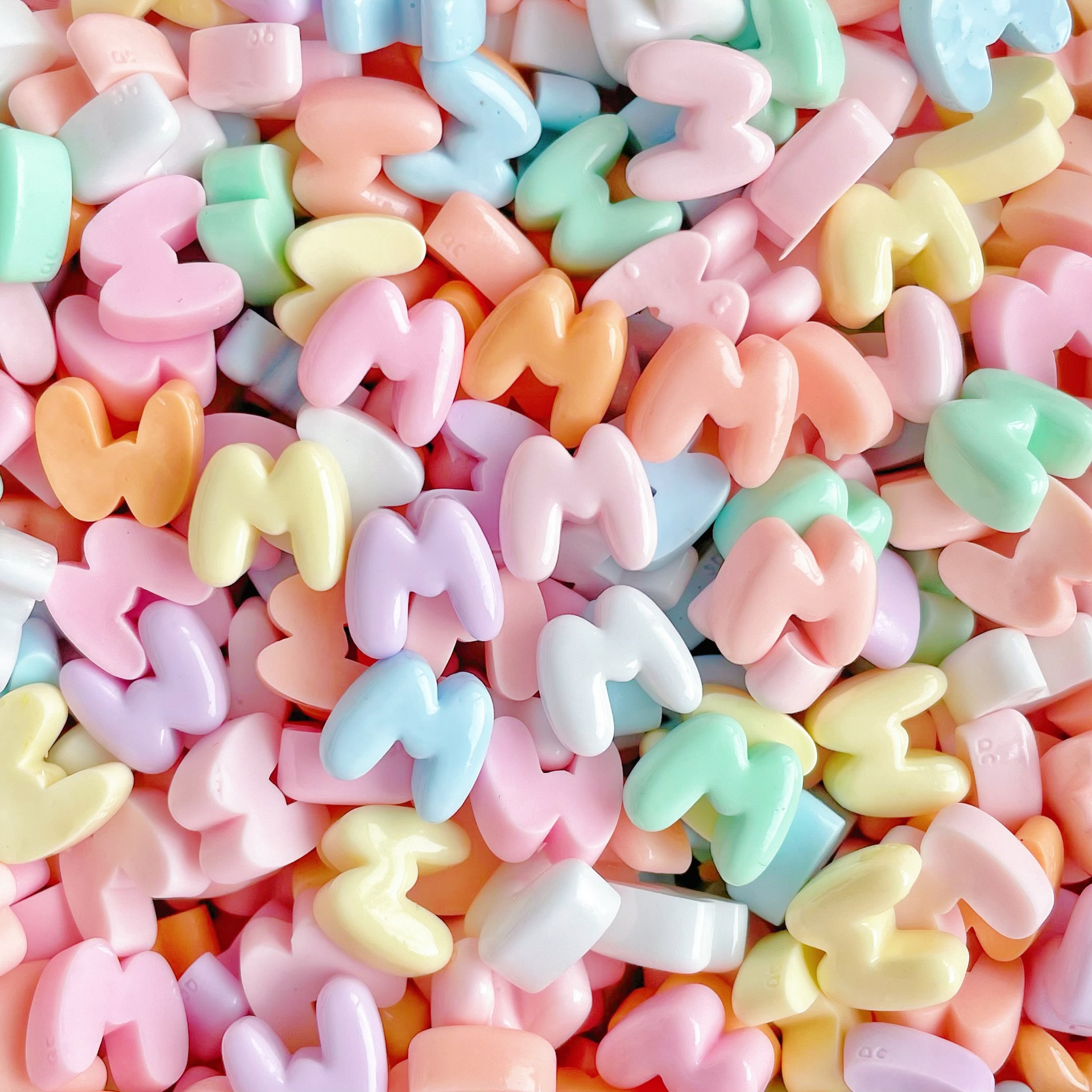 13 * 文字Mの混色はランダムです。