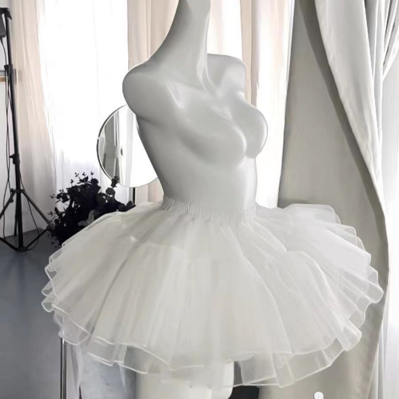 バッスル（高級品）高品質