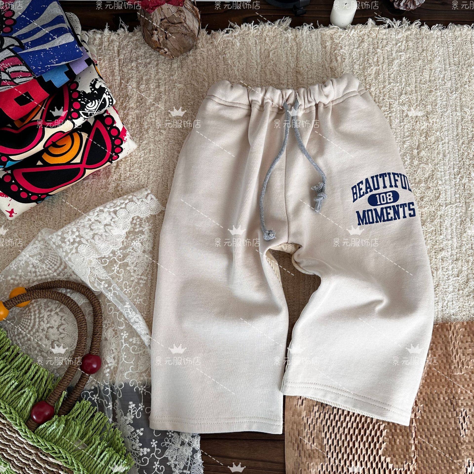 二ロットグレー