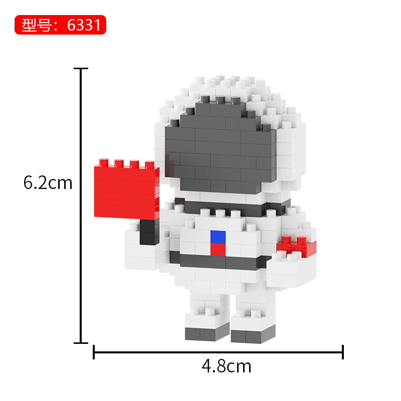 旗を上げたミニ宇宙飛行士★ヤンピン 6331