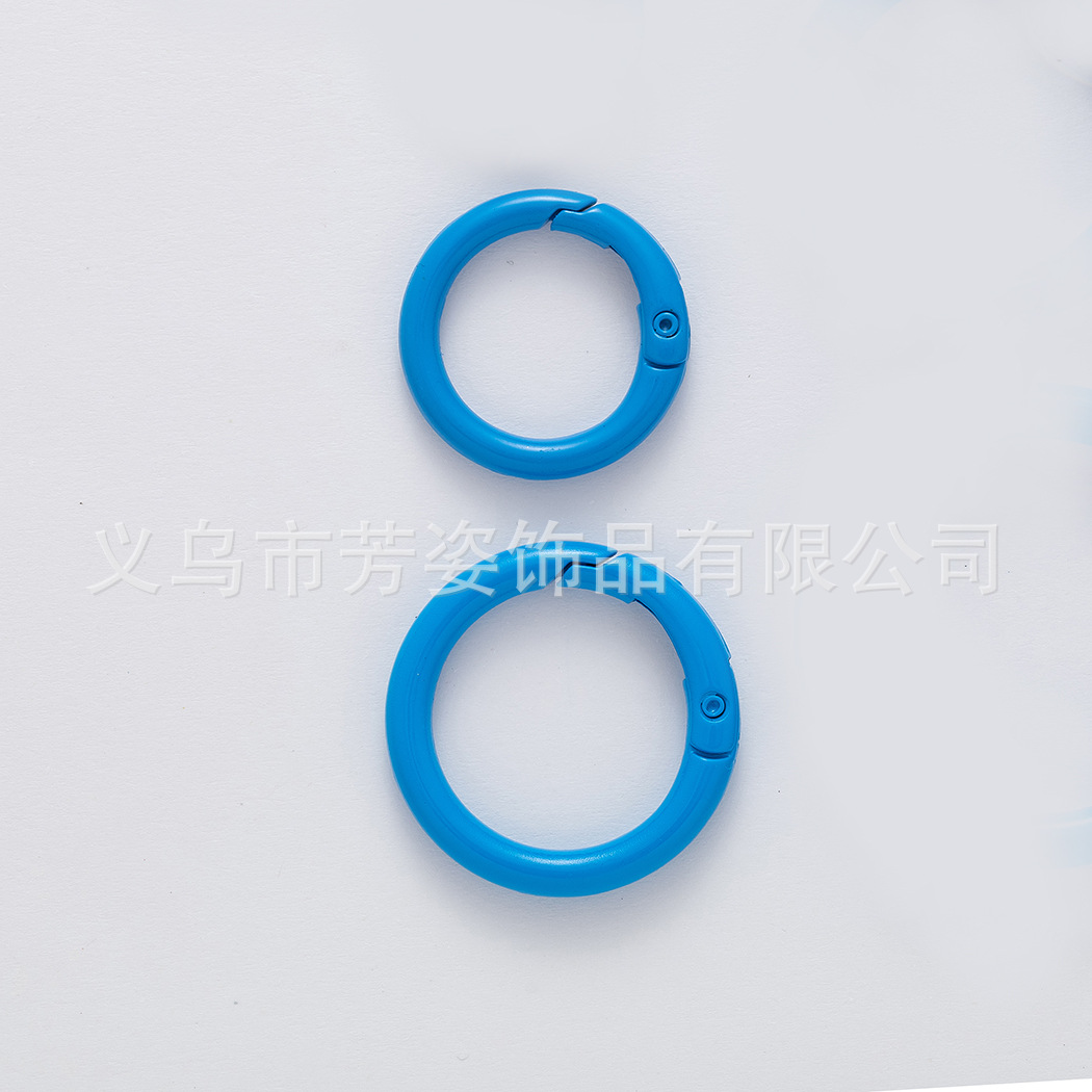 4 #    ダークブルー