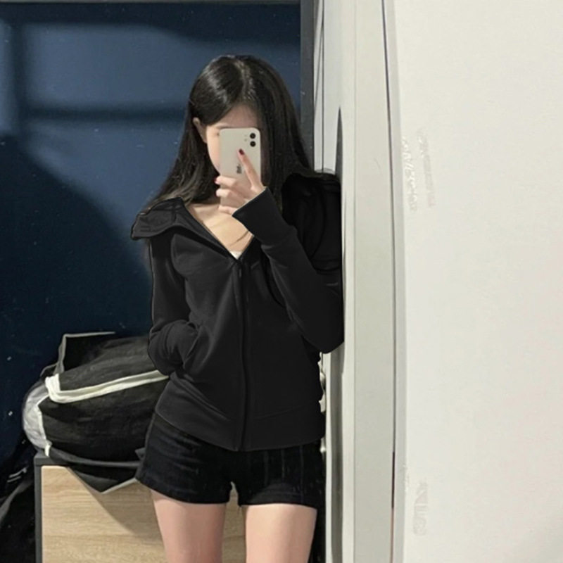 黒の春と秋のスタイル