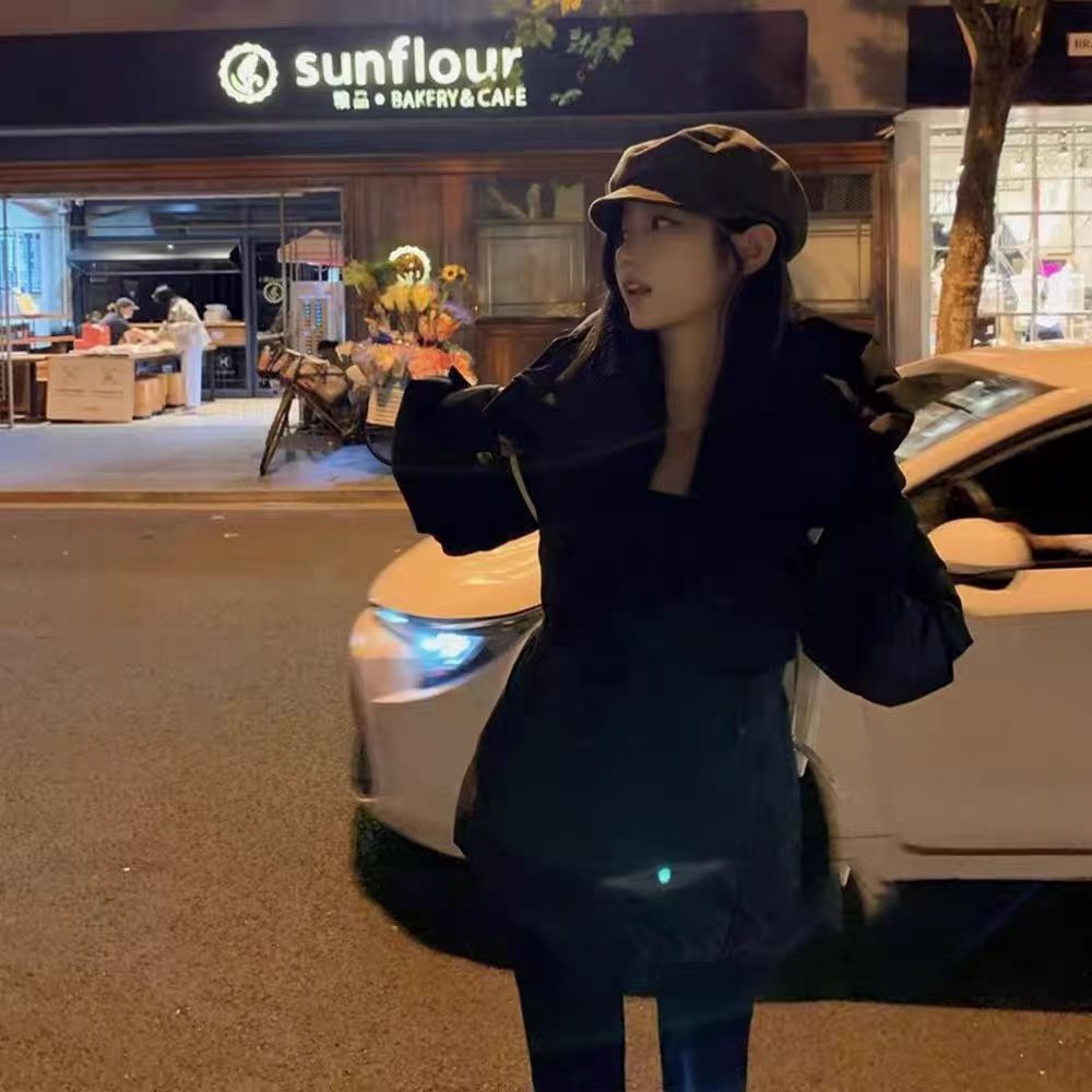 黒のショートスタイル