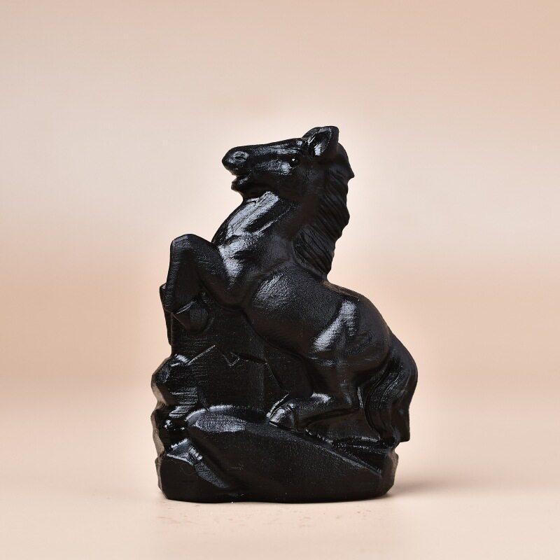 馬のトランペット、高さ約6cm