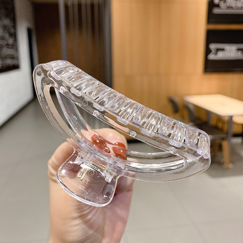 透明d字クリップ