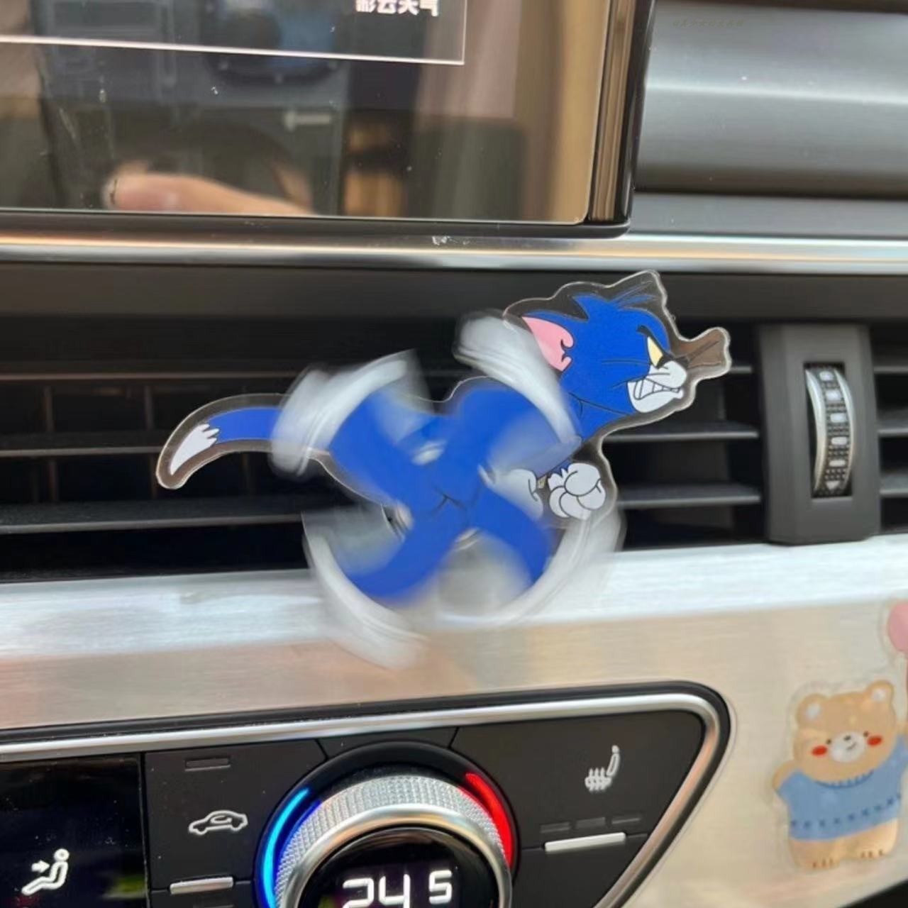 トムエアアウトレットクリップ