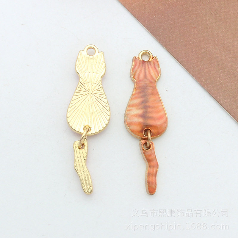 9#薄茶色の三毛猫