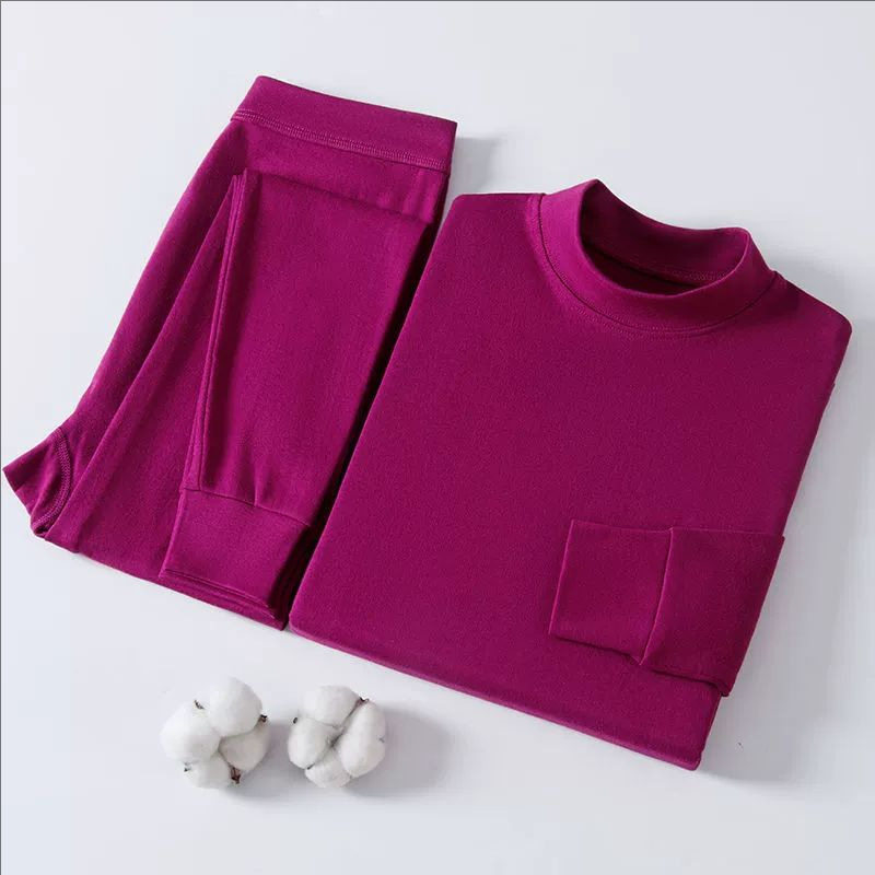 ミッドカラーバイオレットのレディーススタイル