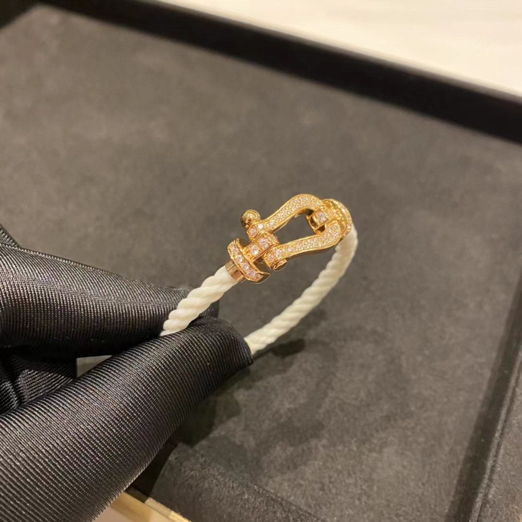 フルダイヤモンドホワイトロープ