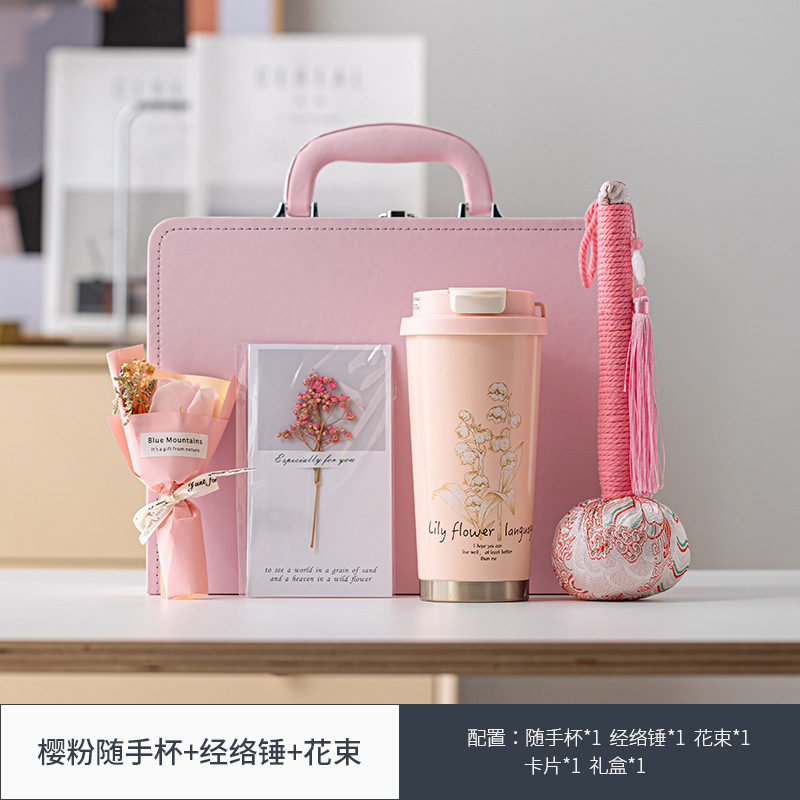 さくらパウダーカップ+経絡ハンマー+花束