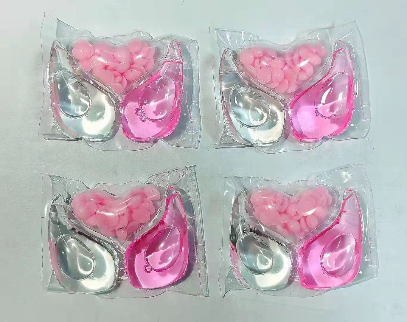 ピンクのカモミール