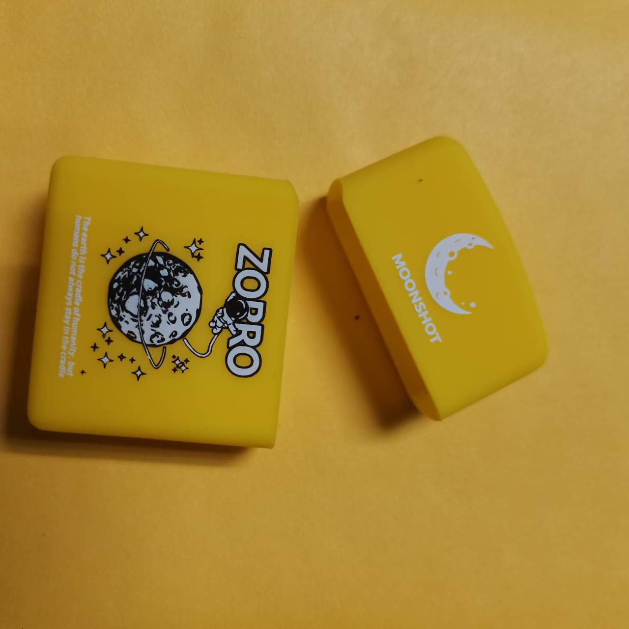 黄色のシングル保護ケース