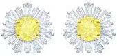ホワイトゴールド デイジー スタッド ピアス