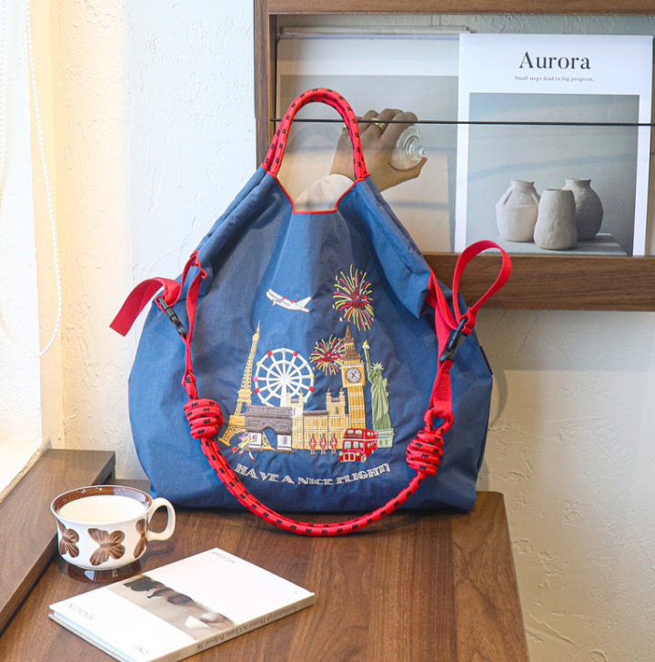 紺色の市花火（肩紐は付属しません）