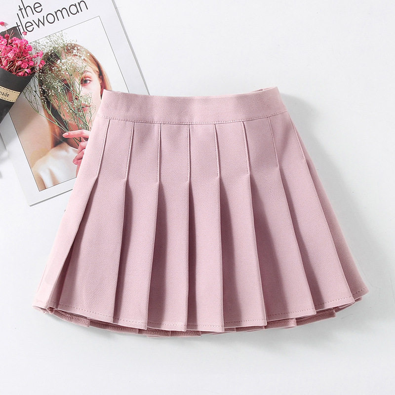 ピンクのスカート