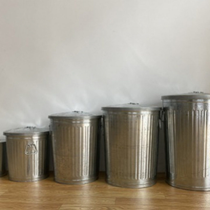 75リットル(直径45cm×高さ60cm)