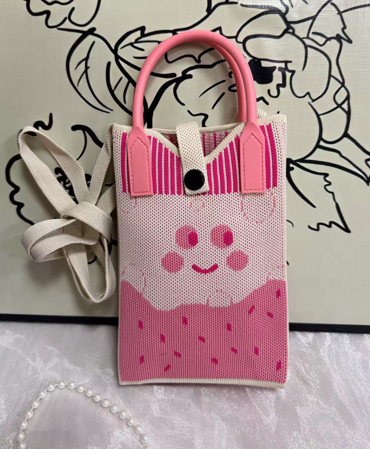 【シリコン+ショルダーストラップ】ピンクフェイス