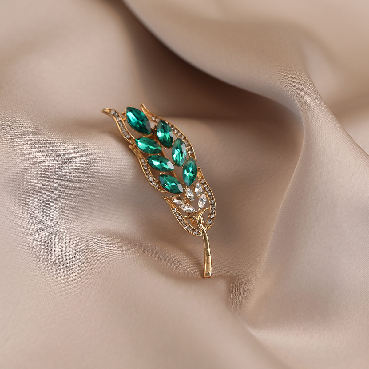 506 緑の小麦の穂