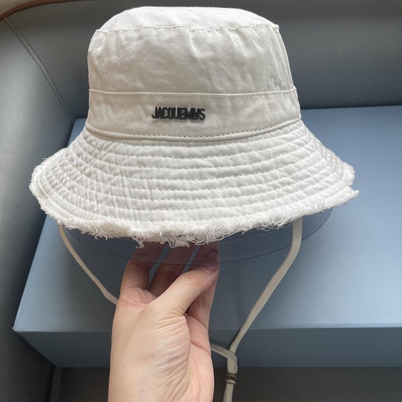 白