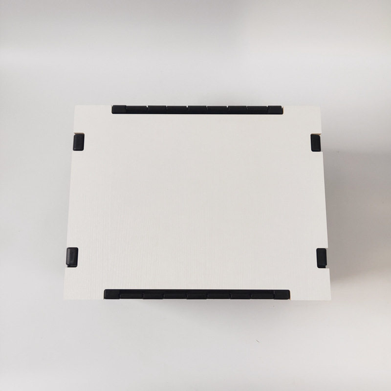 お揃いのテーブル ホワイト