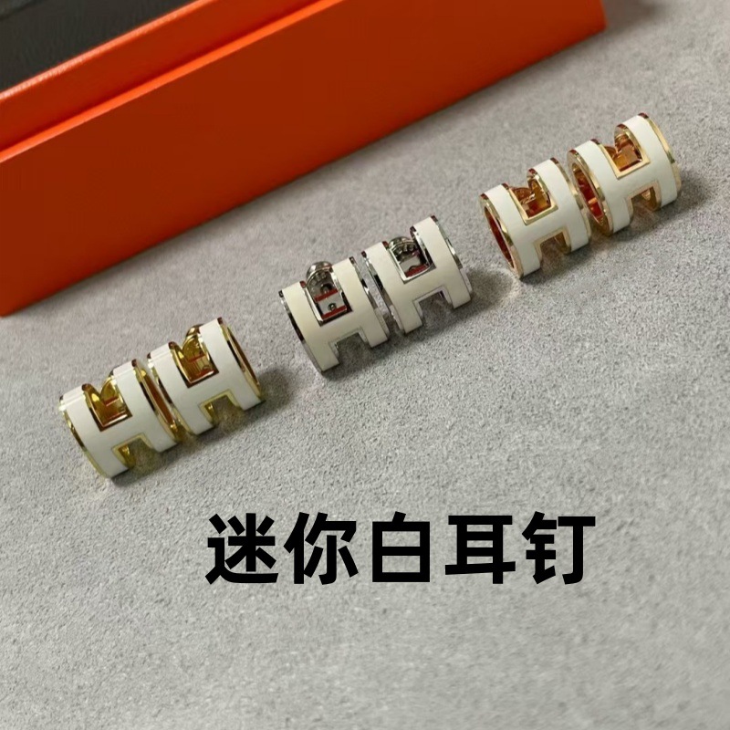 ミニ ローズゴールド ホワイト スタッド ピアス