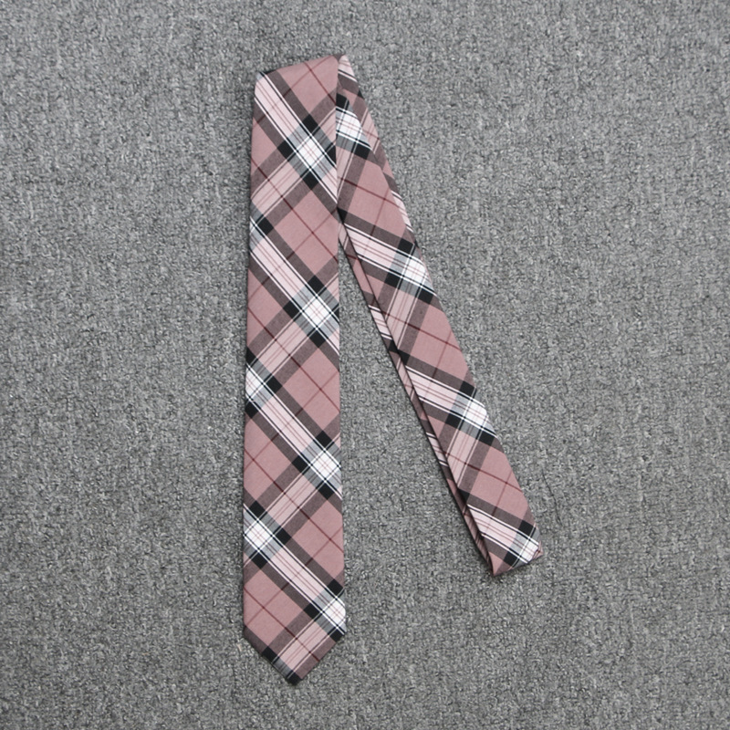 白桃のネクタイ