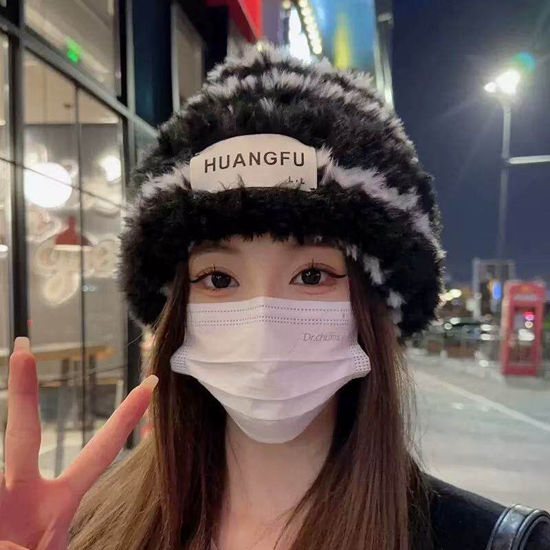 ストライプブラック