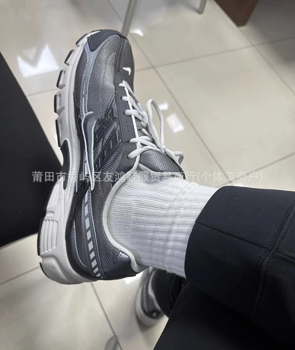 I ブラックグレー IB3083-001