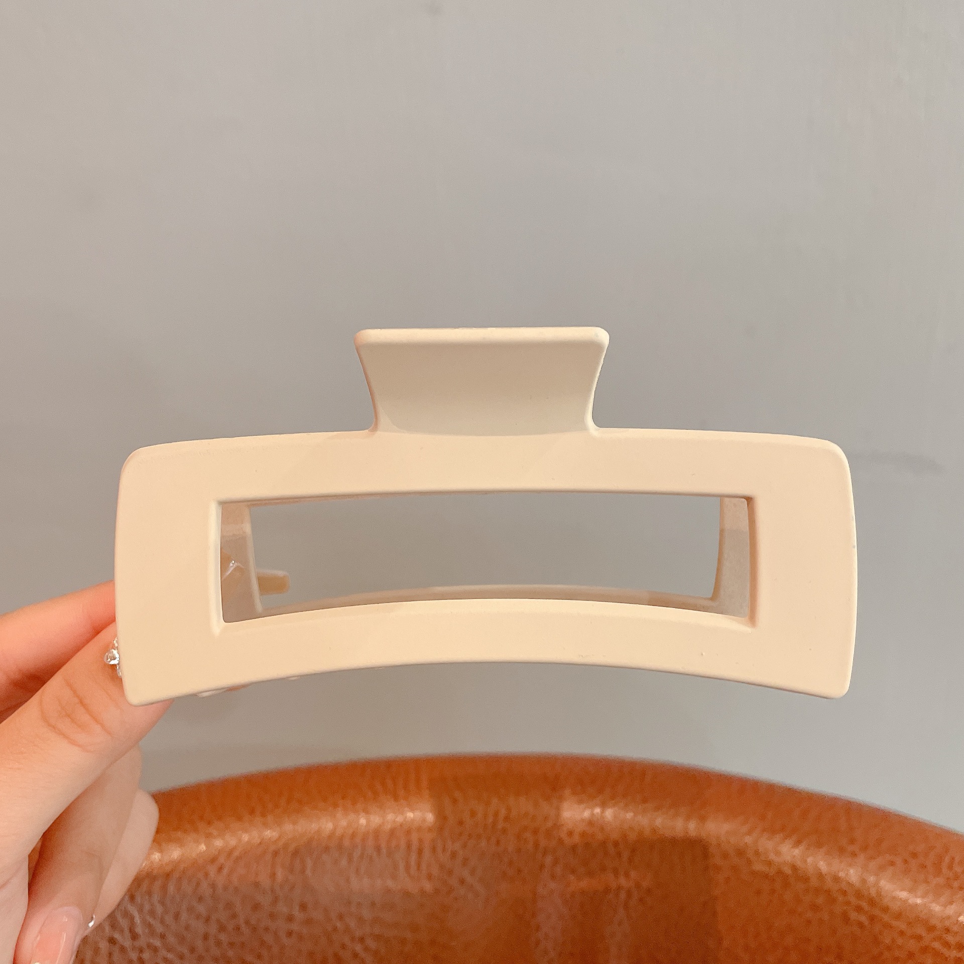 54 # 超特大カーキ四角形クリップ約13cm