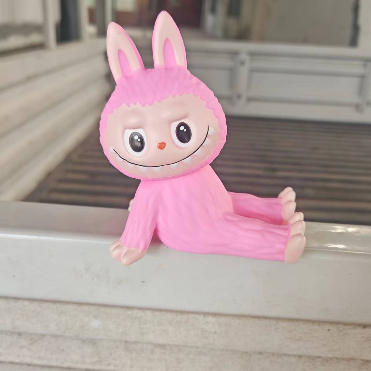 ピンクのラブフォンホルダー