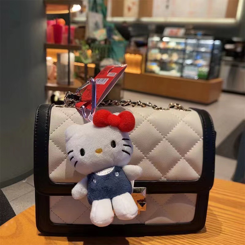 愛心ボタンKitty