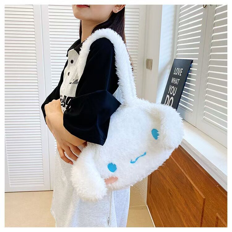 コーラルベルベットシナモンドッグ