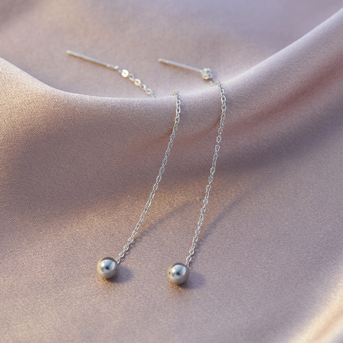 スチールカラービーンイヤーワイヤー