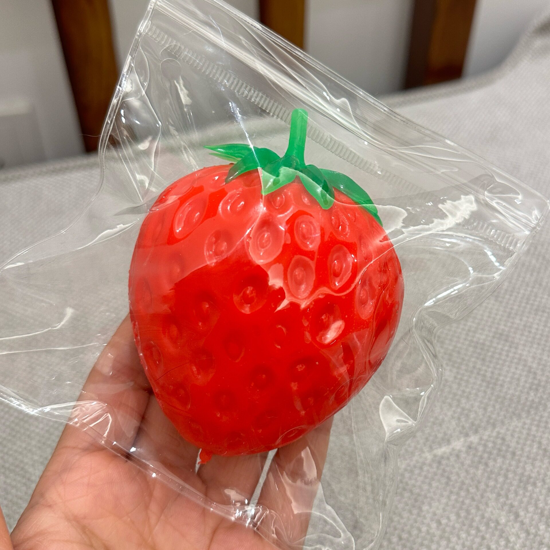 流動的なイチゴ