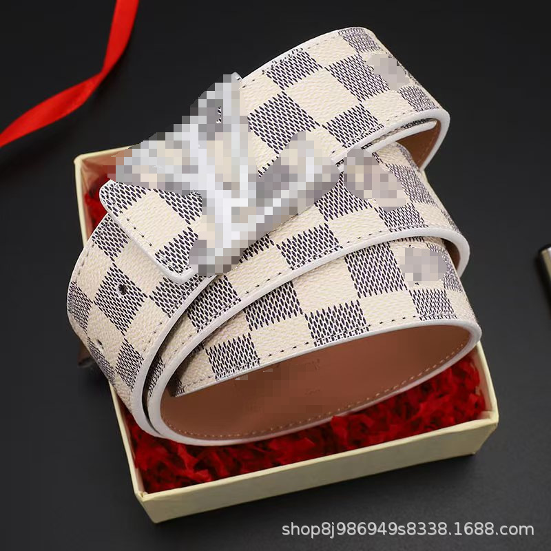 ホワイトチェックシルバーバックル